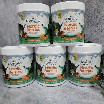 Nordic Naturals, Nordic Berries, мультивитамины для детей от 3 лет, 120 конфет - срок до 09/24